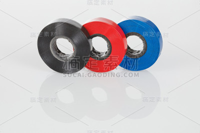 胶粘绝缘胶带或塑料布基胶带卷，灰色背景