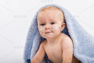 男婴
