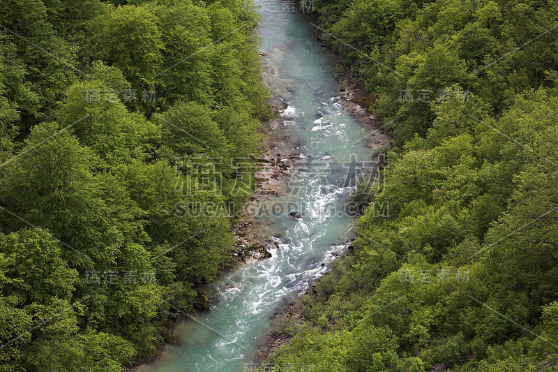 涅雷特瓦河峡谷，波斯尼亚和黑塞哥维那