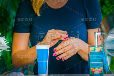 应用手霜