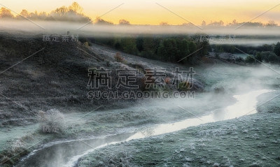 秋天的早晨