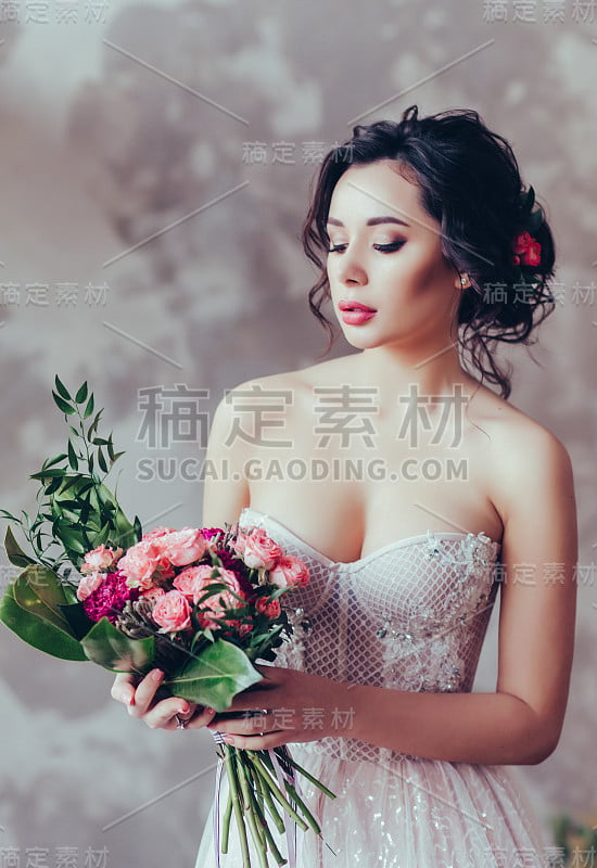 ． 婚礼发型化妆豪华婚纱