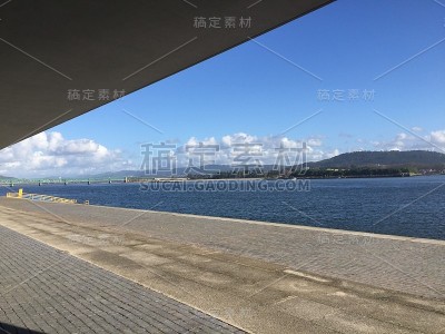 城堡里的维亚娜