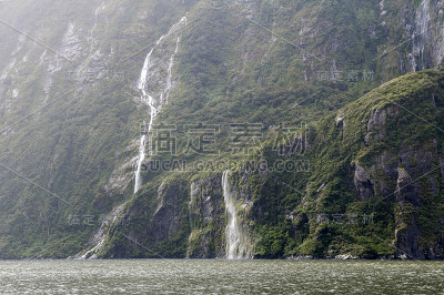 米尔福德湾，峡湾国家公园，新西兰