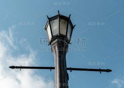 旧街灯柱
