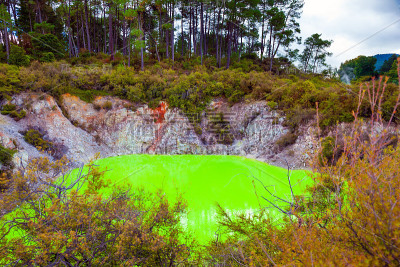 火山谷Waimangu