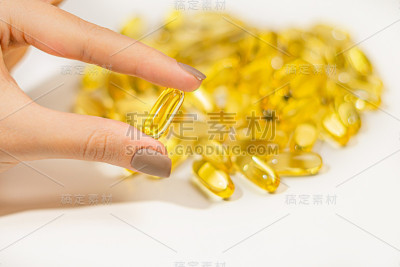 欧米加3鱼油胶囊