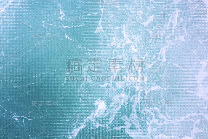 海水质地，蓝水色