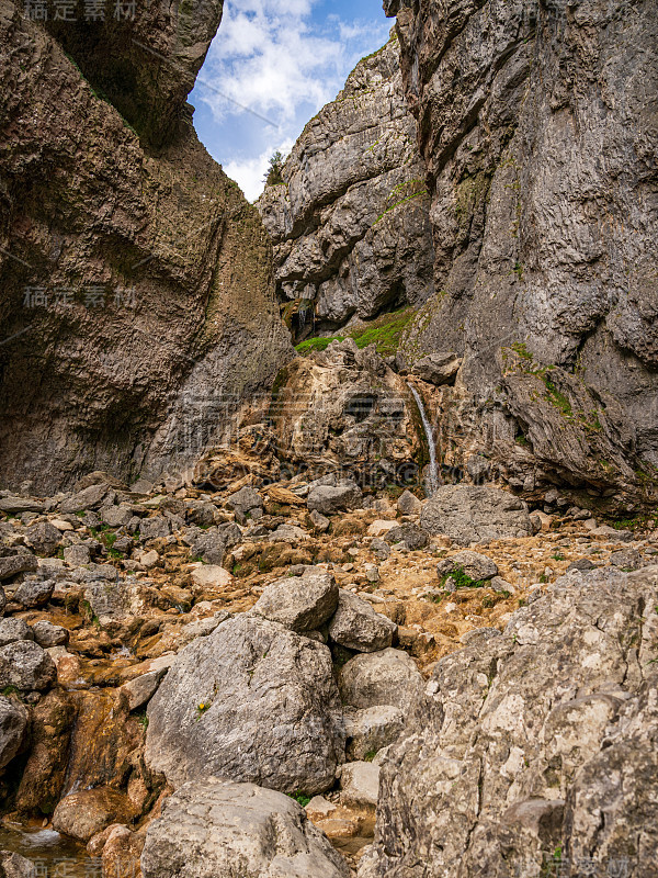 Gordale Scar，北约克郡，英格兰