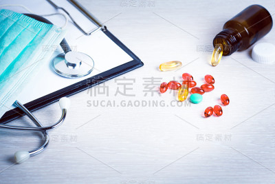 药品，保健容器内治疗。