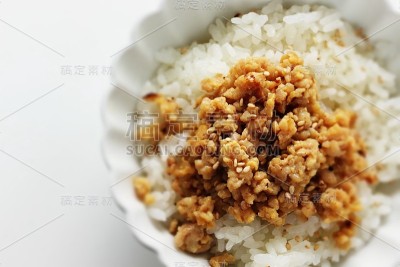 日式料理，芝麻炒鸡肉