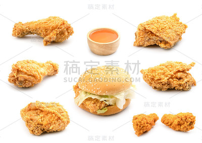 一套炸鸡，汉堡和辣椒酱孤立在白色