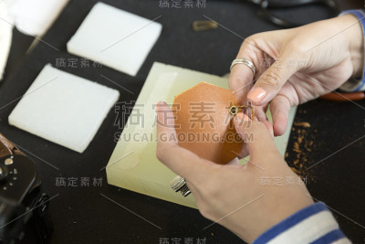 手工做皮革工艺品