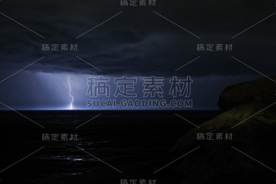闪电击中塔斯曼海