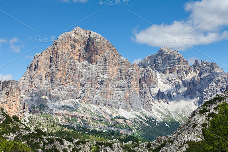 意大利多洛米特石山风景