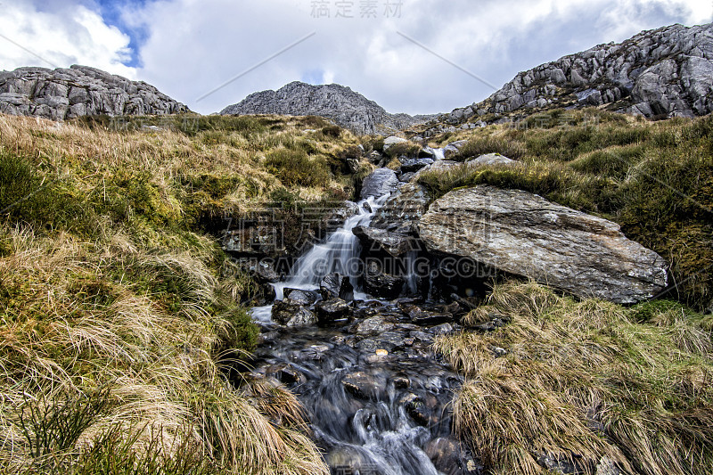 北威尔士的Tryfan Snowdonia