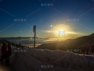 爱达荷州大提顿山脉的日出