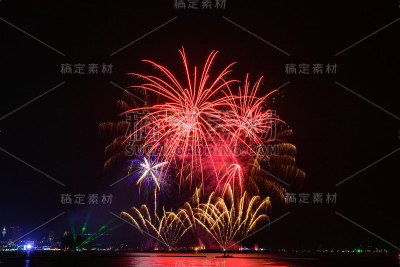 五彩缤纷的烟火