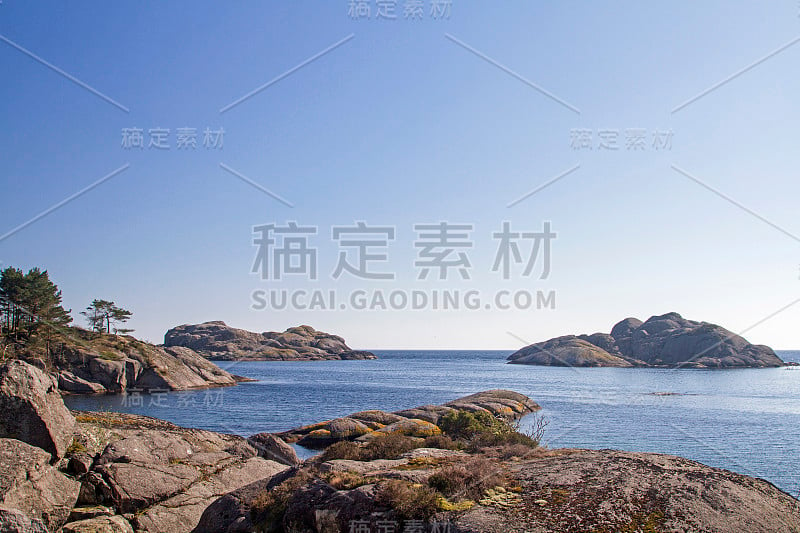 位于罗加兰的豪格和雷克峡湾之间的海岸