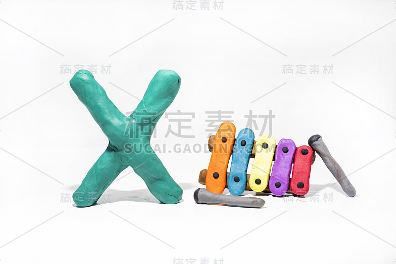 用Play Clay制作的字母加上一些视觉效果。