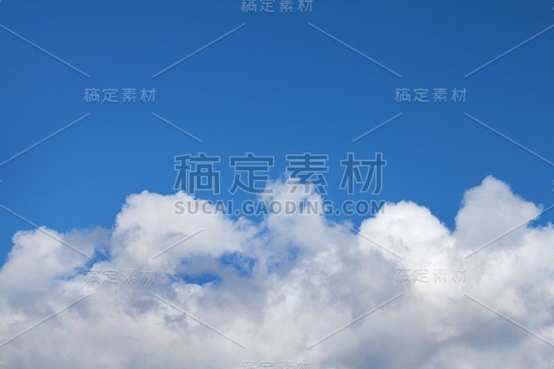 蓝天白云
