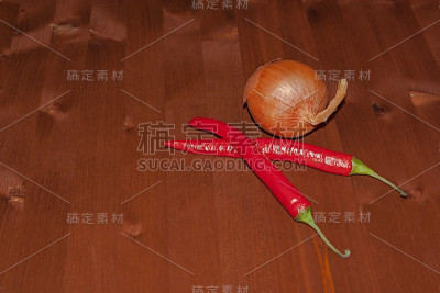 香料，洋葱和辣椒