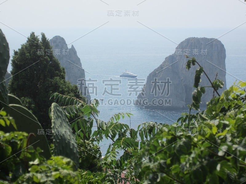 卡普里岛的海景