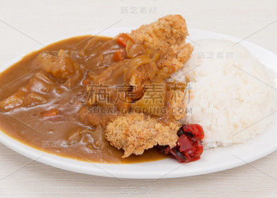 猪肉咖喱米饭