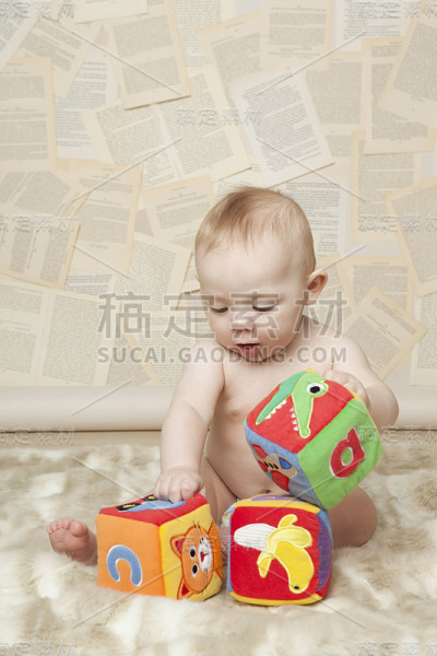 孩子学习字母