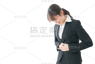 胃痛的女商人