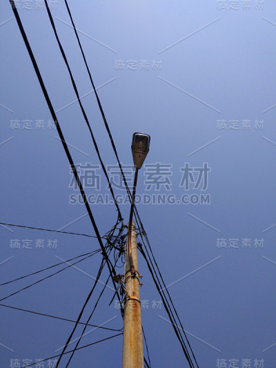 街路灯杆