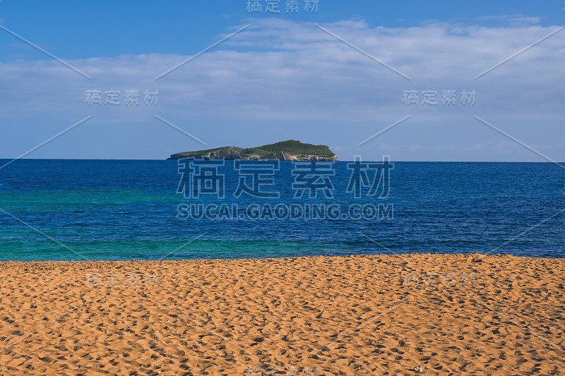 塔戈马岛的海滩或海湾圣文森特，伊比沙岛