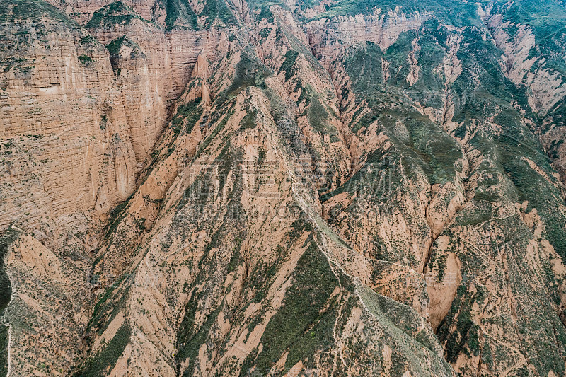 荒山鸟瞰图