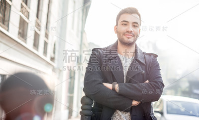 漂亮的年轻人
