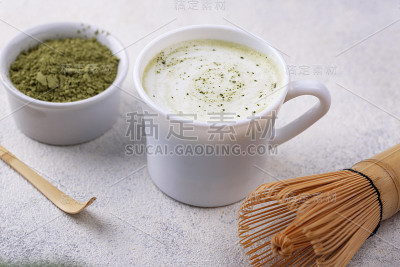 绿色健康抹茶拿铁饮料