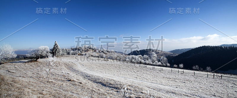 冬天的山景观