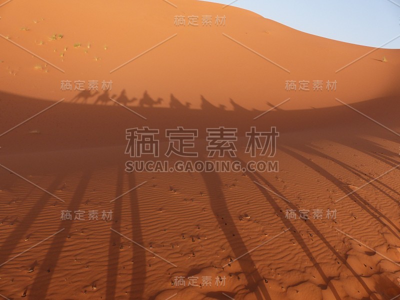 Erg Chebbi, Merzouga，撒哈拉沙漠，摩洛哥。