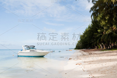 美国塞班的热带海滩