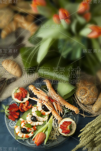 食物和鲜花