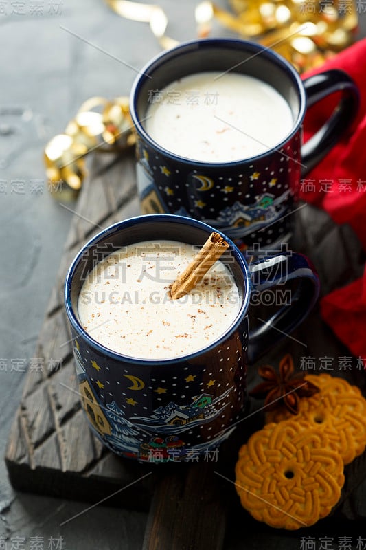 加牛奶的茶或印度茶拿铁