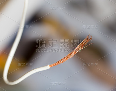 铜线。宏