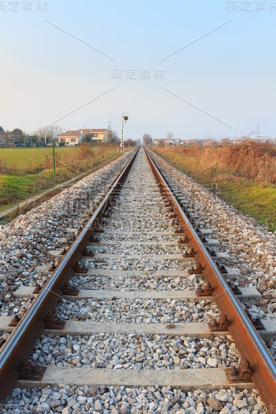 透视火车轨道