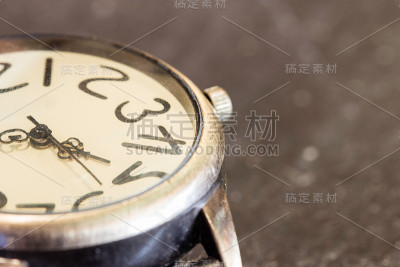 老腕表在近距离