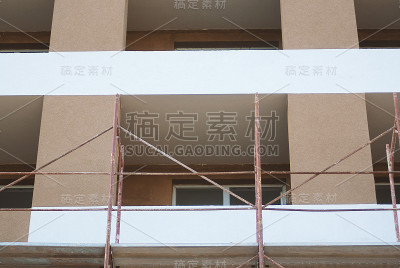 建筑机器建造现代公寓