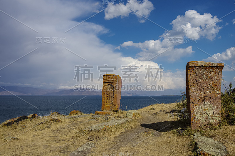 Khachkar(十字石)，亚美尼亚塞万湖