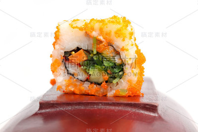 寿司在白