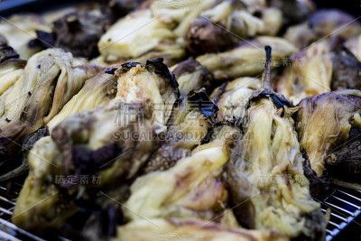 各种美味的素食食物准备和服务。只有健康的成分。