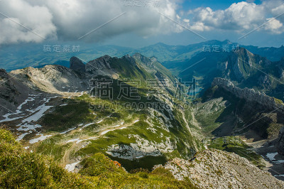 桑蒂斯有线电视台的山景