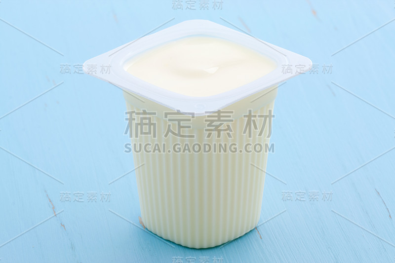 格莱酸奶