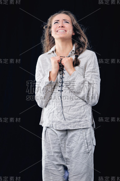 激动